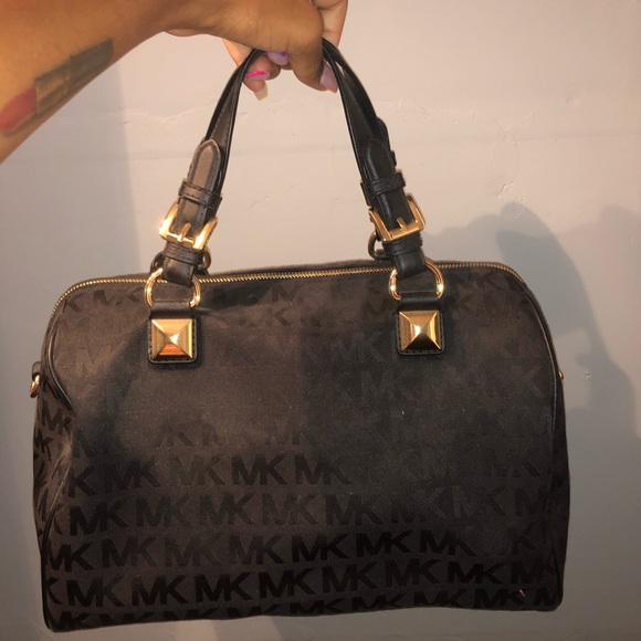 outlet michael kors boston